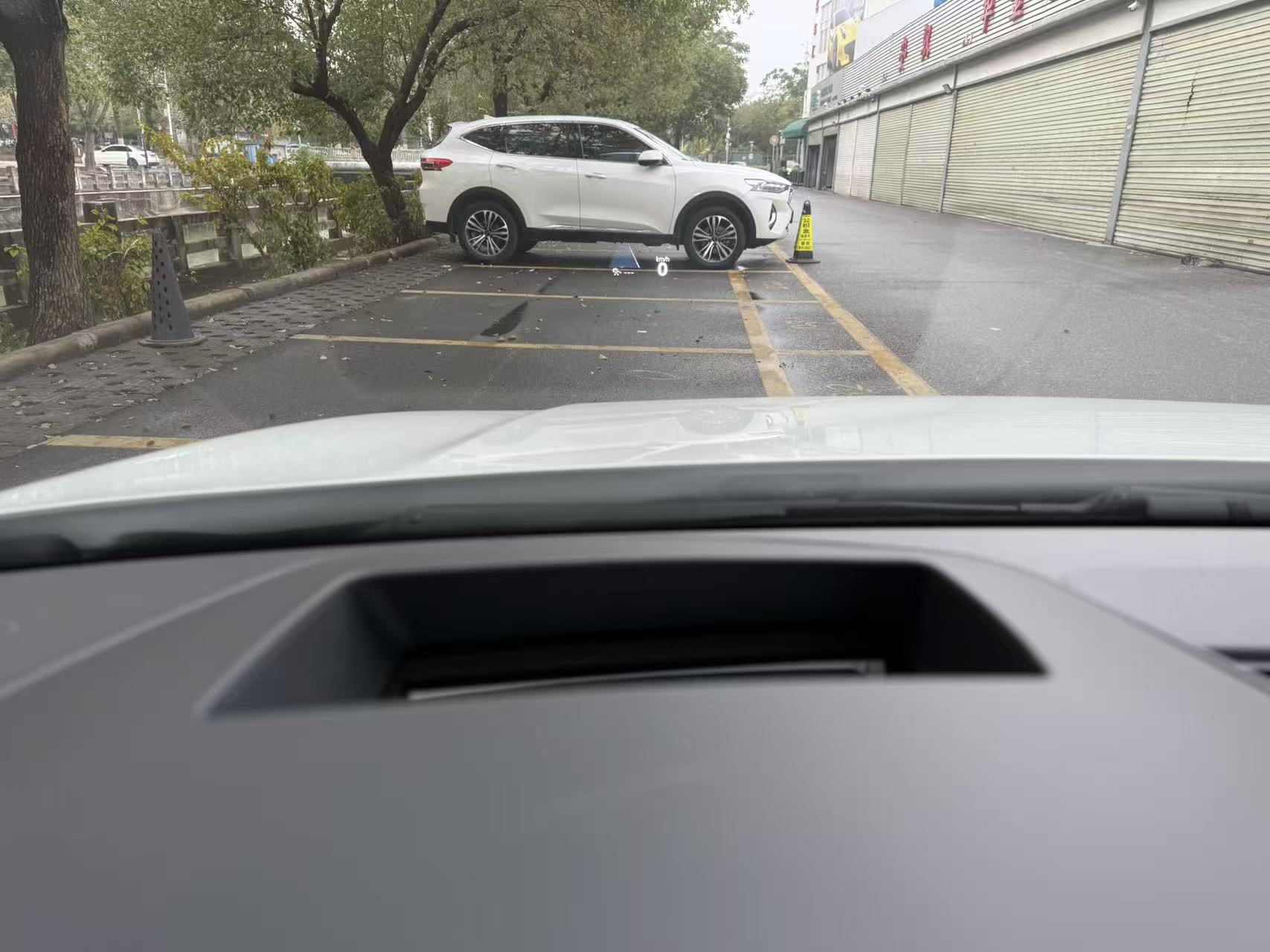 2024 VW GOLF thumbnail 11