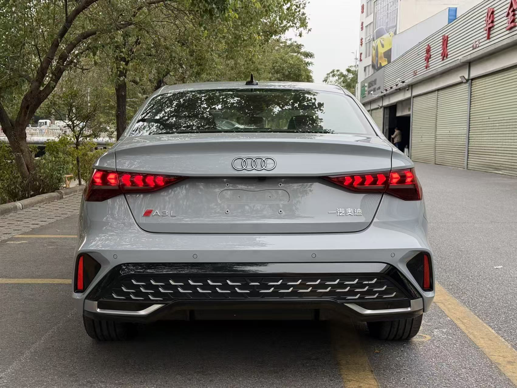 2024 AODI A3L thumbnail 5