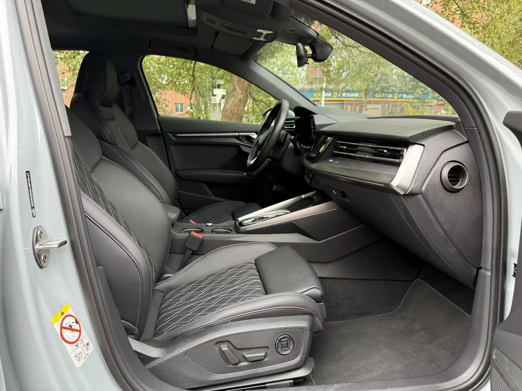 2024 AODI A3L thumbnail 12